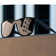 Load image into Gallery viewer, Square Polarized Sunglasses Fashion One-piece Lens